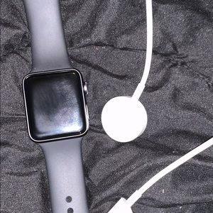 Apple watch series 3 GPS 42mm
